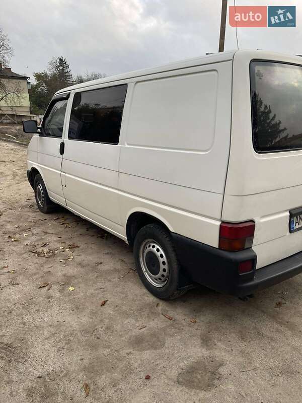 Мінівен Volkswagen Transporter 2000 в Звягелі фото 7 Мінівен Volkswagen Transporter 2000 в Звягелі