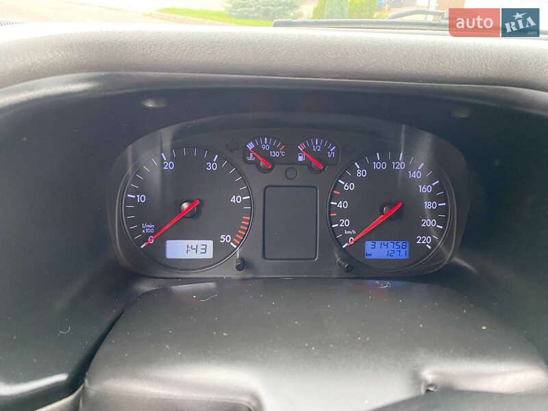Мінівен Volkswagen Transporter 1998 в Сарнах фото 10 Мінівен Volkswagen Transporter 1998 в Сарнах