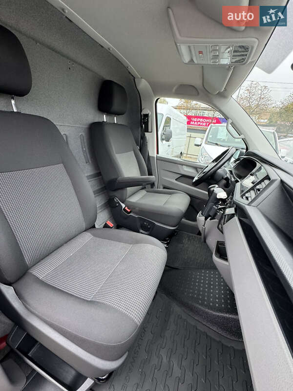 Вантажний фургон Volkswagen Transporter 2021 в Києві фото 25 Вантажний фургон Volkswagen Transporter 2021 в Києві