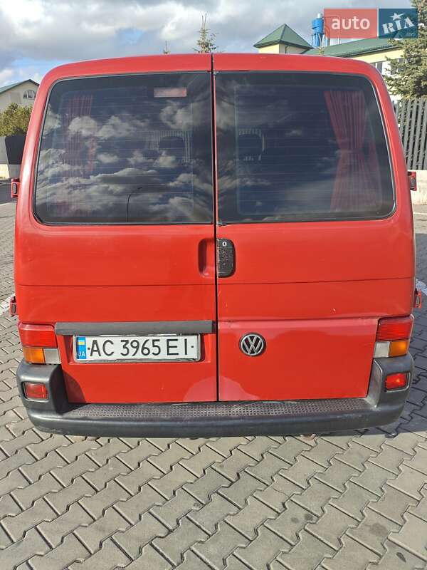 Минивэн Volkswagen Transporter 2003 в Рожище