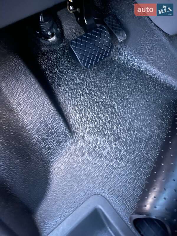 Мінівен Volkswagen Transporter 2020 в Чернівцях фото 73 Мінівен Volkswagen Transporter 2020 в Чернівцях