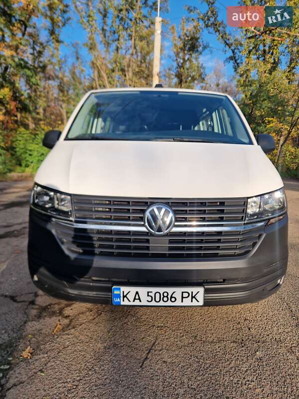 Мінівен Volkswagen Transporter 2021 в Києві