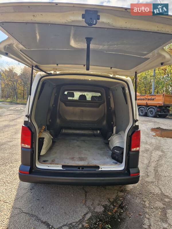 Мінівен Volkswagen Transporter 2021 в Києві