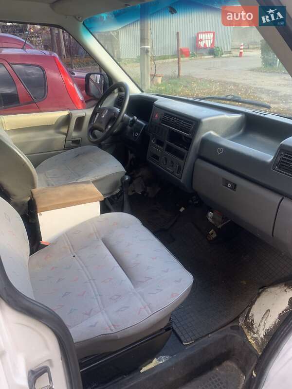 Минивэн Volkswagen Transporter 2001 в Киеве фото 14 Минивэн Volkswagen Transporter 2001 в Киеве