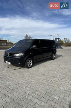Вантажний фургон Volkswagen Transporter 2013 в Врадіївці