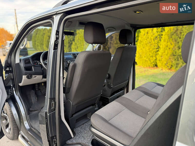 Минивэн Volkswagen Transporter 2016 в Днепре