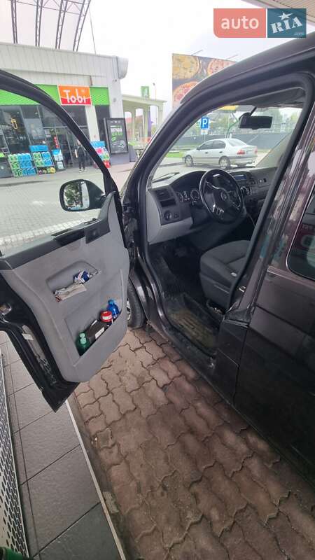 Грузовой фургон Volkswagen Transporter 2010 в Галиче