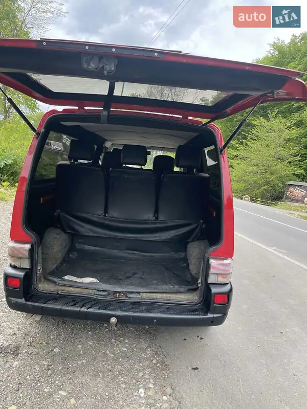 Volkswagen Transporter 2000 VIN WV1ZZZ70Z1H042154 фото оголошення 2 з 41
