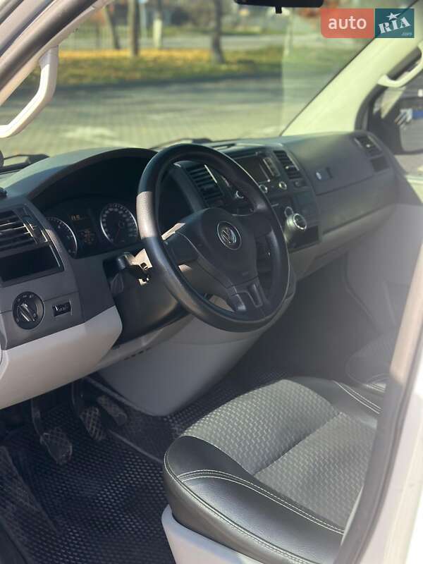 Мінівен Volkswagen Transporter 2010 в Коломиї фото 10 Мінівен Volkswagen Transporter 2010 в Коломиї
