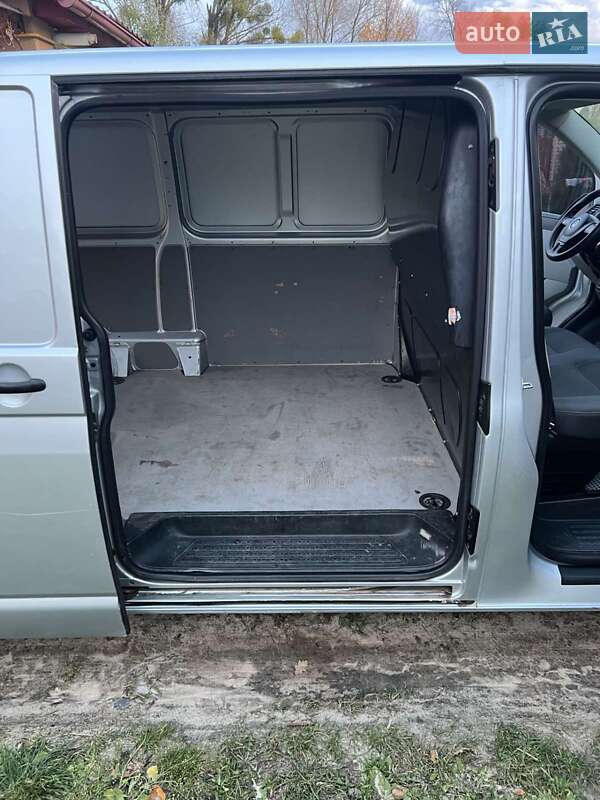 Вантажний фургон Volkswagen Transporter 2012 в Сарнах фото 2 Вантажний фургон Volkswagen Transporter 2012 в Сарнах
