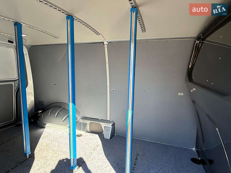 Грузовой фургон Volkswagen Transporter 2021 в Броварах фото 12 Грузовой фургон Volkswagen Transporter 2021 в Броварах