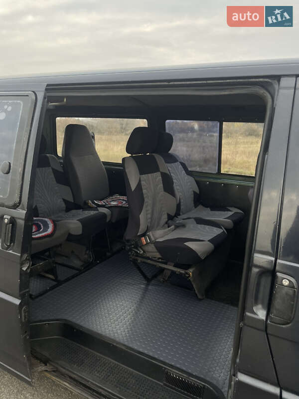 Мінівен Volkswagen Transporter 1996 в Ковелі
