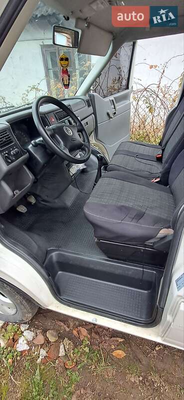 Минивэн Volkswagen Transporter 2002 в Журавном фото 13 Минивэн Volkswagen Transporter 2002 в Журавном