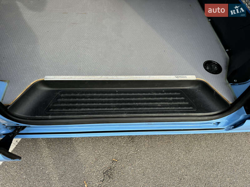 Грузовой фургон Volkswagen Transporter 2021 в Киеве фото 28 Грузовой фургон Volkswagen Transporter 2021 в Киеве