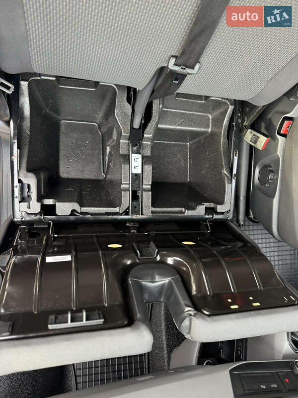Грузовой фургон Volkswagen Transporter 2021 в Киеве фото 67 Грузовой фургон Volkswagen Transporter 2021 в Киеве