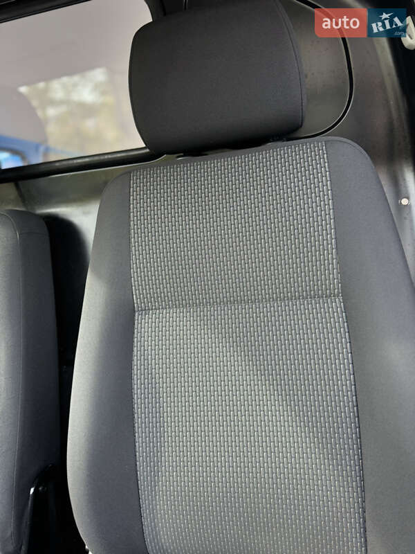 Грузовой фургон Volkswagen Transporter 2021 в Киеве фото 70 Грузовой фургон Volkswagen Transporter 2021 в Киеве