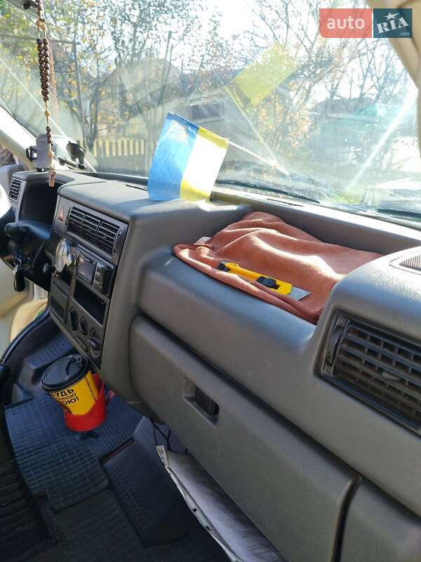 Минивэн Volkswagen Transporter 2000 в Ивано-Франковске фото 19 Минивэн Volkswagen Transporter 2000 в Ивано-Франковске