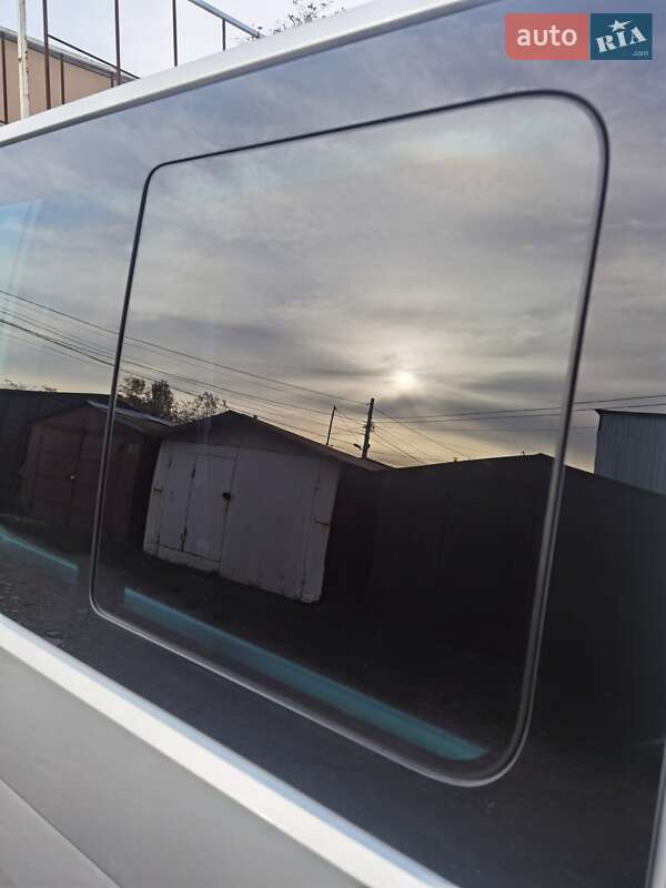 Минивэн Volkswagen Transporter 2005 в Киеве фото 3 Минивэн Volkswagen Transporter 2005 в Киеве