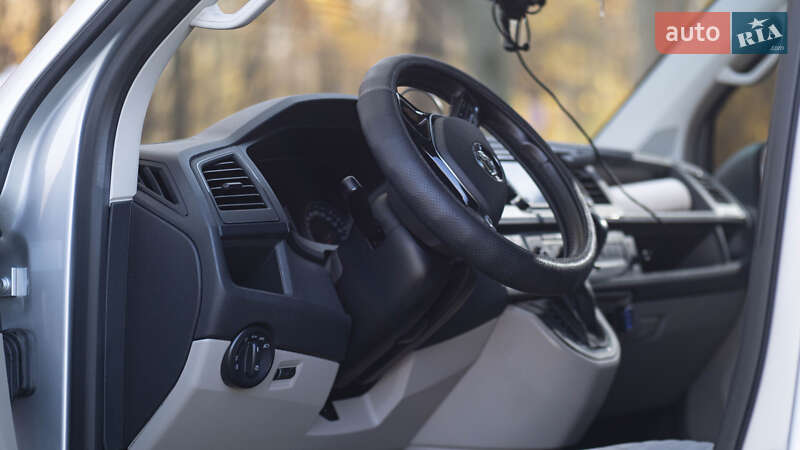 Грузовой фургон Volkswagen Transporter 2018 в Киеве