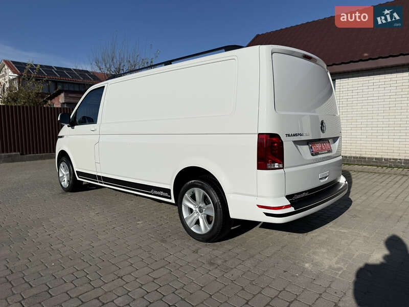 Вантажний фургон Volkswagen Transporter 2021 в Києві