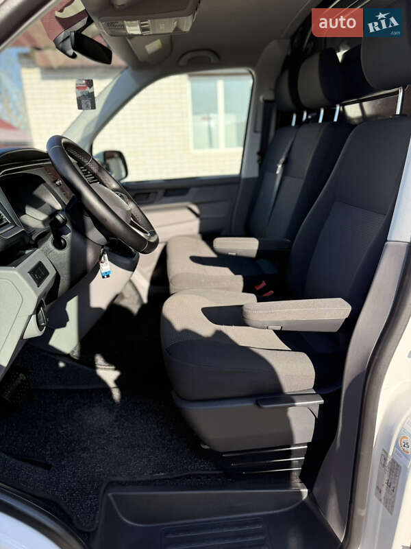 Вантажний фургон Volkswagen Transporter 2021 в Києві
