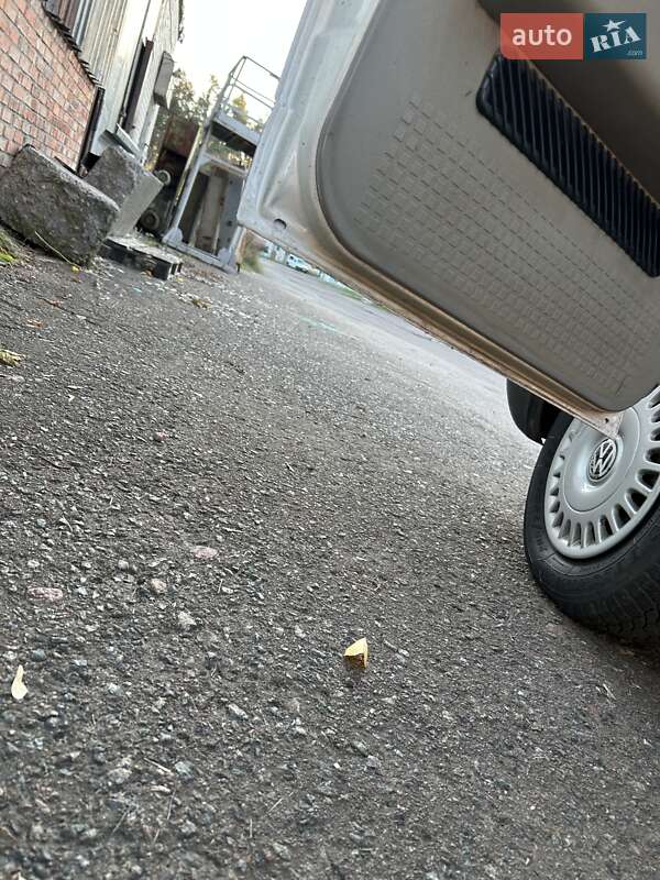 Мінівен Volkswagen Transporter 2002 в Броварах фото 6 Мінівен Volkswagen Transporter 2002 в Броварах