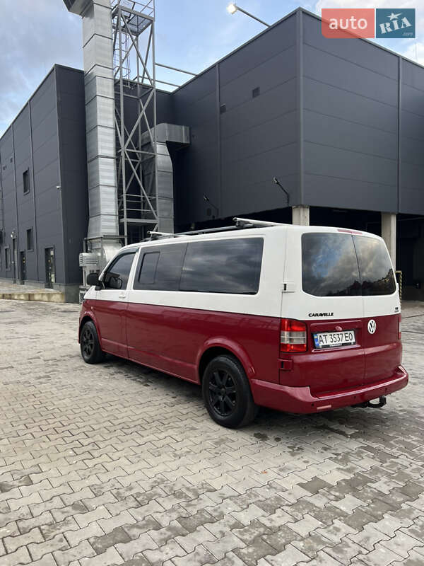 Минивэн Volkswagen Transporter 2010 в Калуше