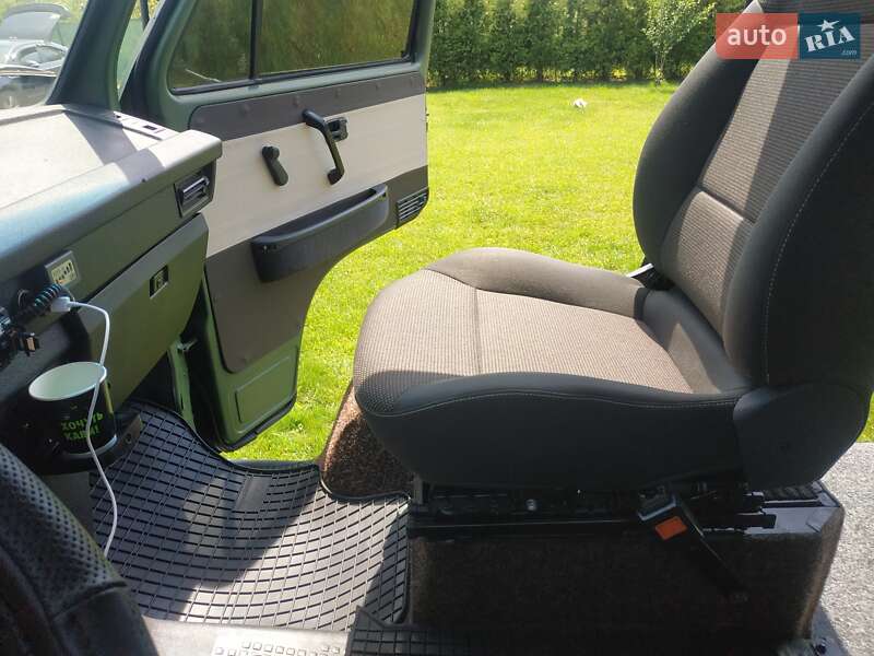 Минивэн Volkswagen Transporter 1983 в Стрые