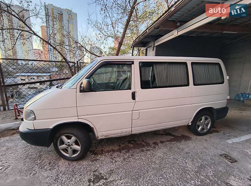 Минивэн Volkswagen Transporter 2003 в Киеве