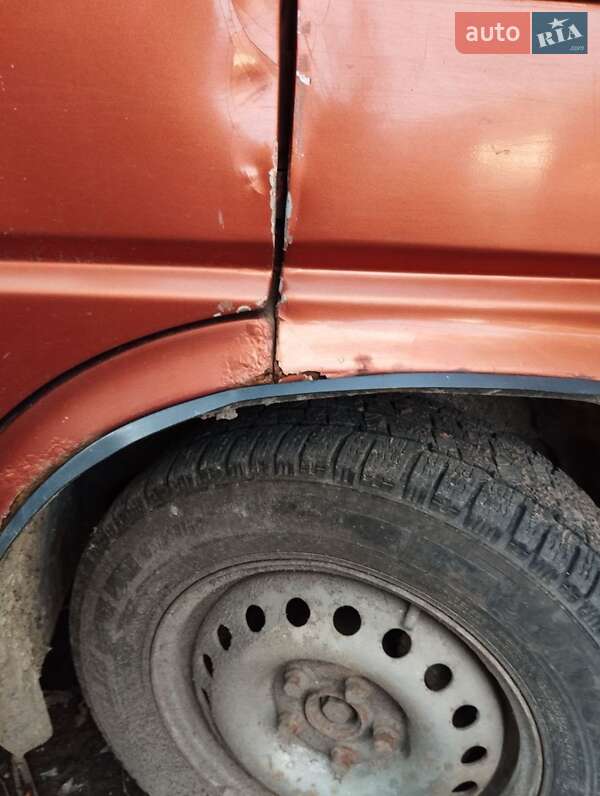Минивэн Volkswagen Transporter 1992 в Бобрке фото 10 Минивэн Volkswagen Transporter 1992 в Бобрке