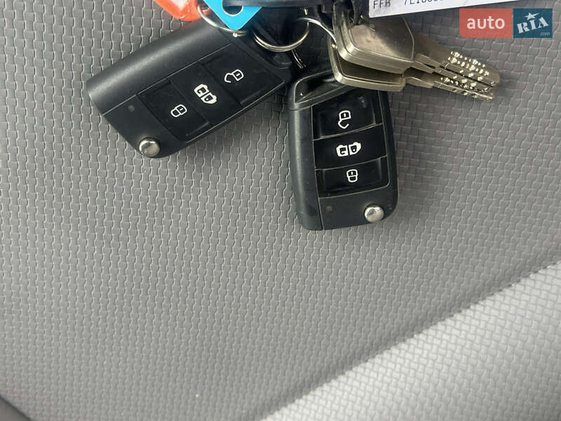 Грузовой фургон Volkswagen Transporter 2023 в Дубно фото 60 Грузовой фургон Volkswagen Transporter 2023 в Дубно