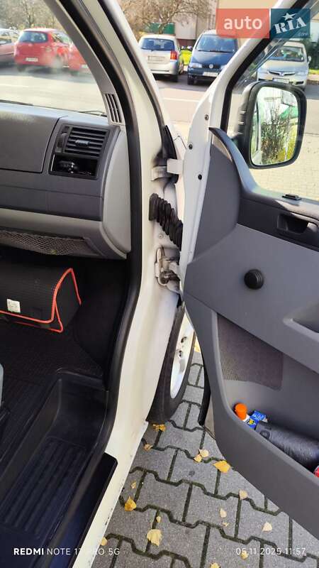 Мінівен Volkswagen Transporter 2007 в Рівному