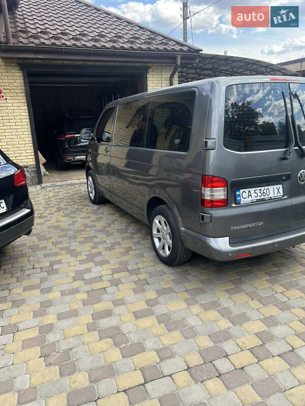 Мінівен Volkswagen Transporter 2012 в Черкасах