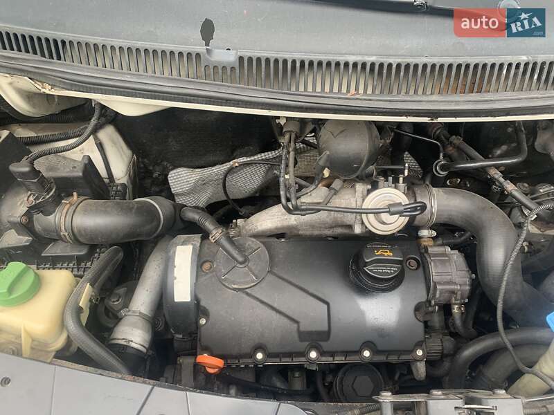 Мінівен Volkswagen Transporter 2004 в Житомирі фото 7 Мінівен Volkswagen Transporter 2004 в Житомирі