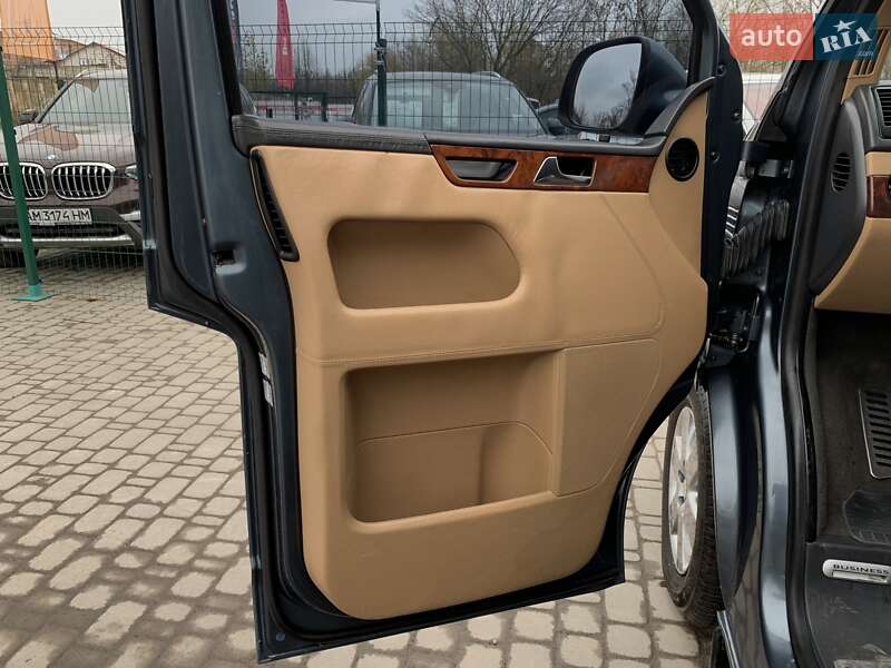 Минивэн Volkswagen Transporter 2009 в Бердичеве