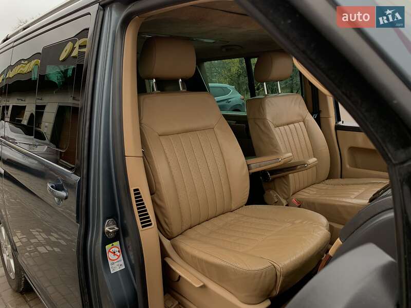 Минивэн Volkswagen Transporter 2009 в Бердичеве