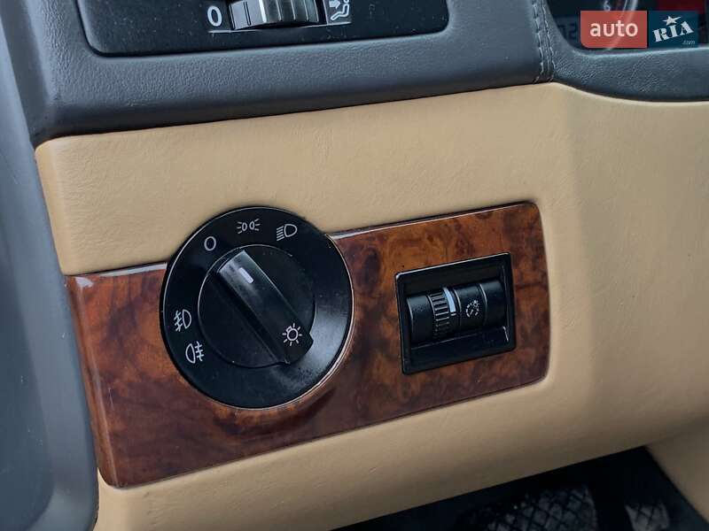 Минивэн Volkswagen Transporter 2009 в Бердичеве