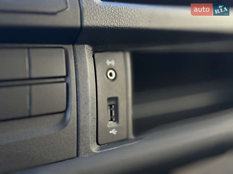 Грузовой фургон Volkswagen Transporter 2019 в Мукачево