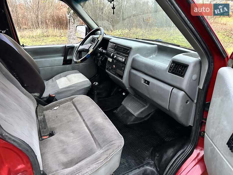 Мінівен Volkswagen Transporter 1994 в Чернівцях