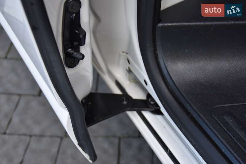 Мікроавтобус вантажний (до 3,5т) Volkswagen Transporter 2022 в Львові фото 70 Мікроавтобус вантажний (до 3,5т) Volkswagen Transporter 2022 в Львові