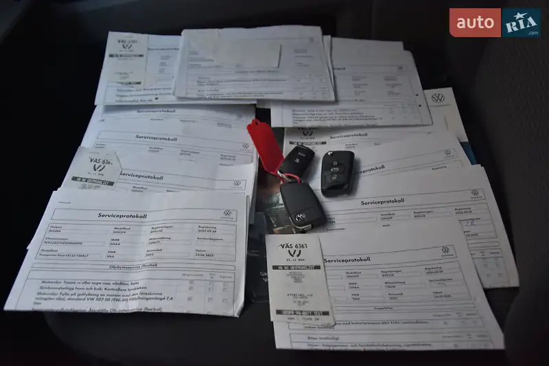 Мікроавтобус вантажний (до 3,5т) Volkswagen Transporter 2022 в Львові документ 2 фото Мікроавтобус вантажний (до 3,5т) Volkswagen Transporter 2022 в Львові документ