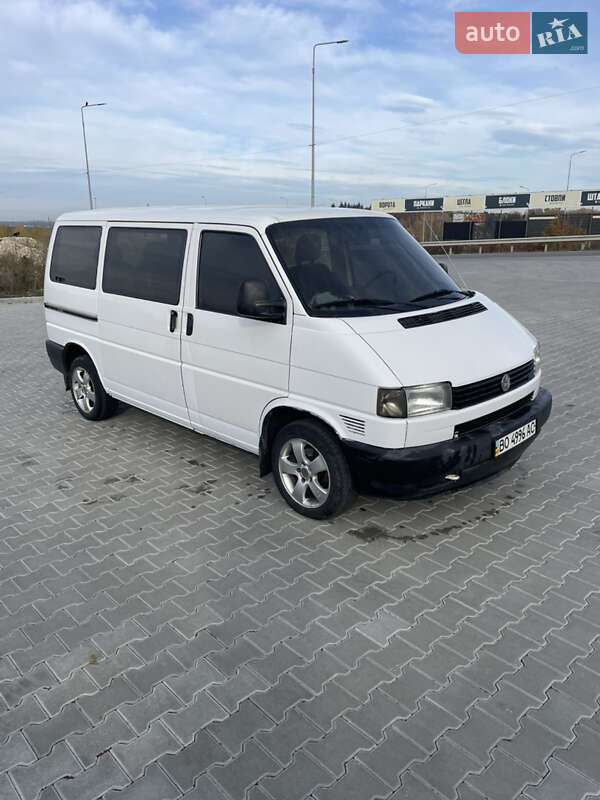 Минивэн Volkswagen Transporter 2000 в Тернополе