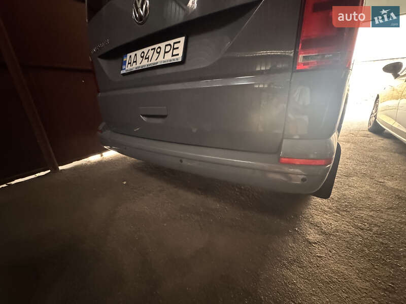 Минивэн Volkswagen Transporter 2016 в Киеве