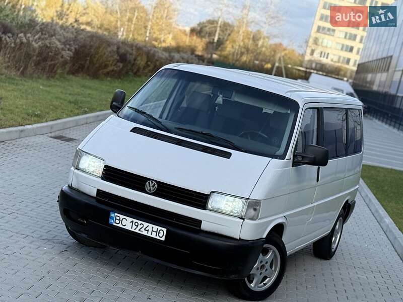 Минивэн Volkswagen Transporter 2000 в Львове