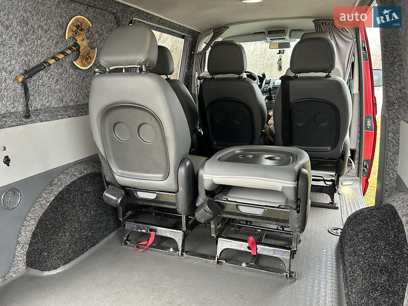 Вантажопасажирський фургон Volkswagen Transporter 2005 в Києві фото 39 Вантажопасажирський фургон Volkswagen Transporter 2005 в Києві