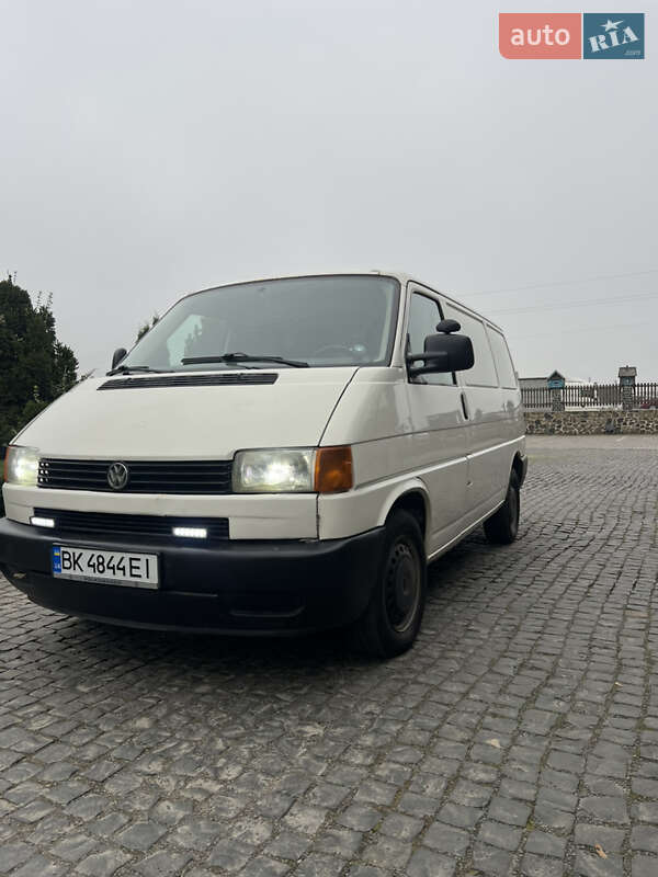 Рефрижератор Volkswagen Transporter 2001 в Ровно фото 3 Рефрижератор Volkswagen Transporter 2001 в Ровно