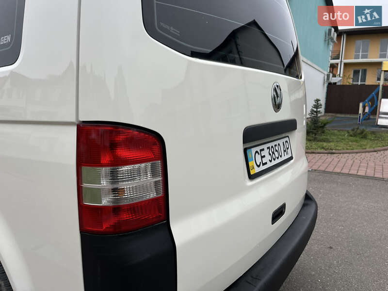 Вантажний фургон Volkswagen Transporter 2007 в Кам'янець-Подільському фото 26 Вантажний фургон Volkswagen Transporter 2007 в Кам'янець-Подільському