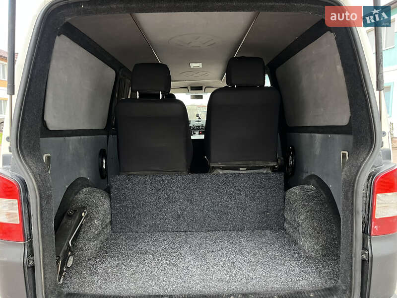 Вантажний фургон Volkswagen Transporter 2007 в Кам'янець-Подільському фото 36 Вантажний фургон Volkswagen Transporter 2007 в Кам'янець-Подільському