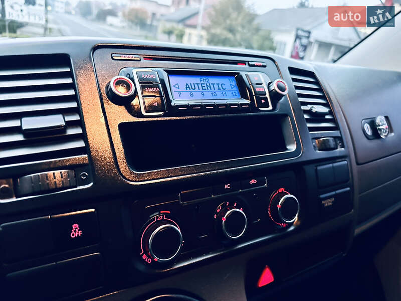Мінівен Volkswagen Transporter 2010 в Тячеві фото 39 Мінівен Volkswagen Transporter 2010 в Тячеві