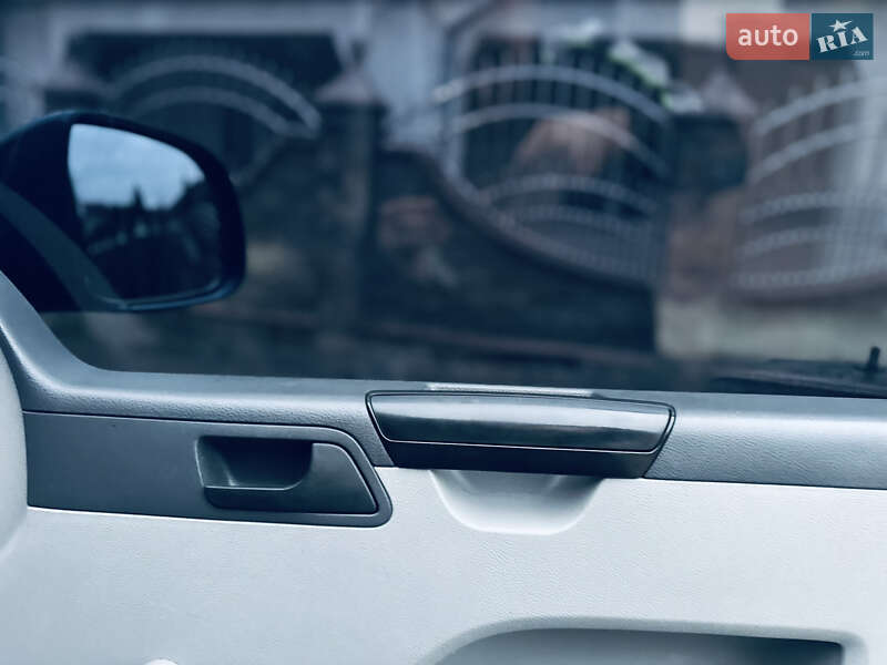 Мінівен Volkswagen Transporter 2010 в Тячеві фото 62 Мінівен Volkswagen Transporter 2010 в Тячеві